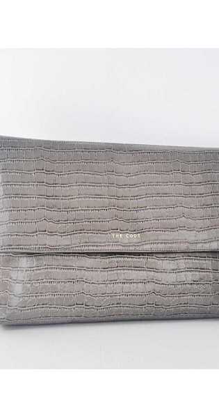 THE CODE - MAXI SOBRE ANGELA TAUPE COCO - Bolsos: Estilo y Funcionalidad en Cada Detalle - THE CODE