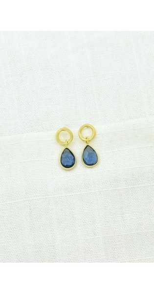 Schmuckoo - Pendientes Circle Post De Plata Chapada En Oro 925 - Iolita Azul - Joyeria - Schmuckoo