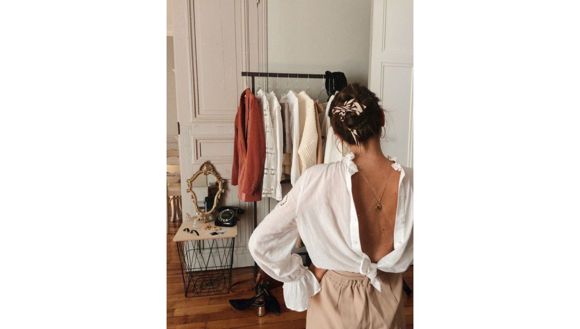 ¿Por qué siempre usas lo mismo? La psicología detrás de tu look diario